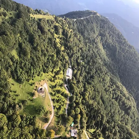 Chalet Eco Astramontana Tolmin