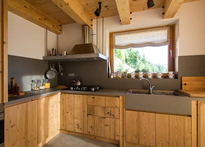 Brvnara Eco Astra Montana Tolmin