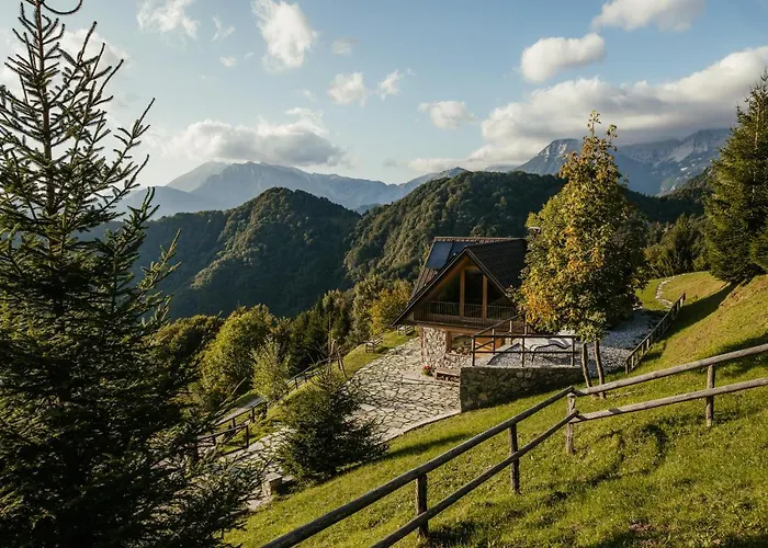 Eco Astra Montana شاليه تولمين