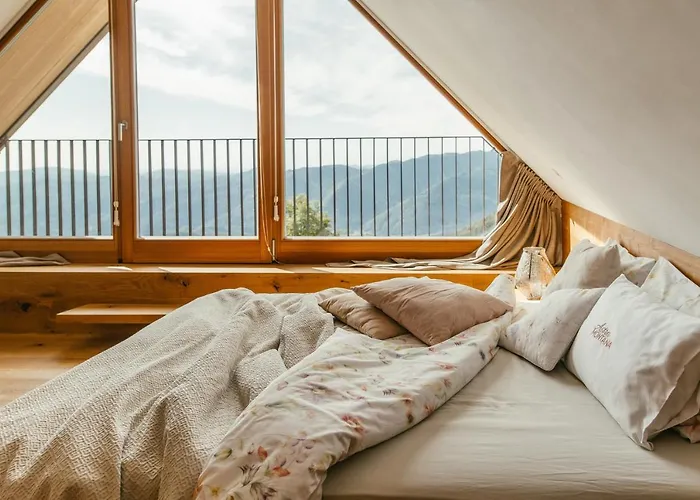 Eco Astra Montana تولمين